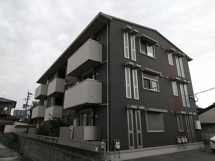 熊本市健軍線 熊本駅前駅 徒歩17分 3階建 築8年