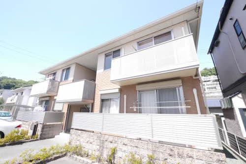 メゾンソレイユ2番館