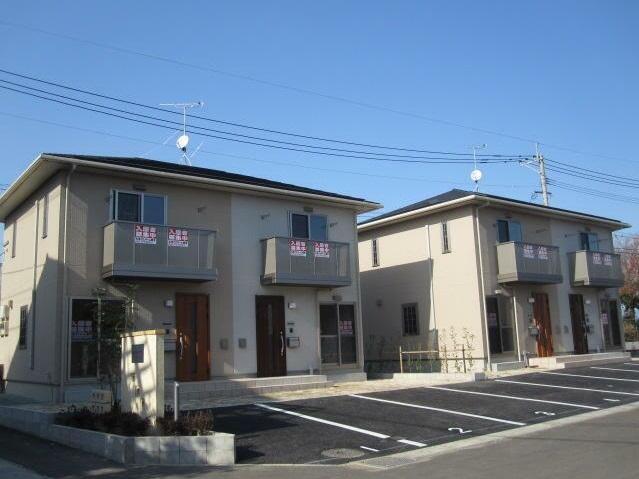 フィカーサ佐土原Ｂ