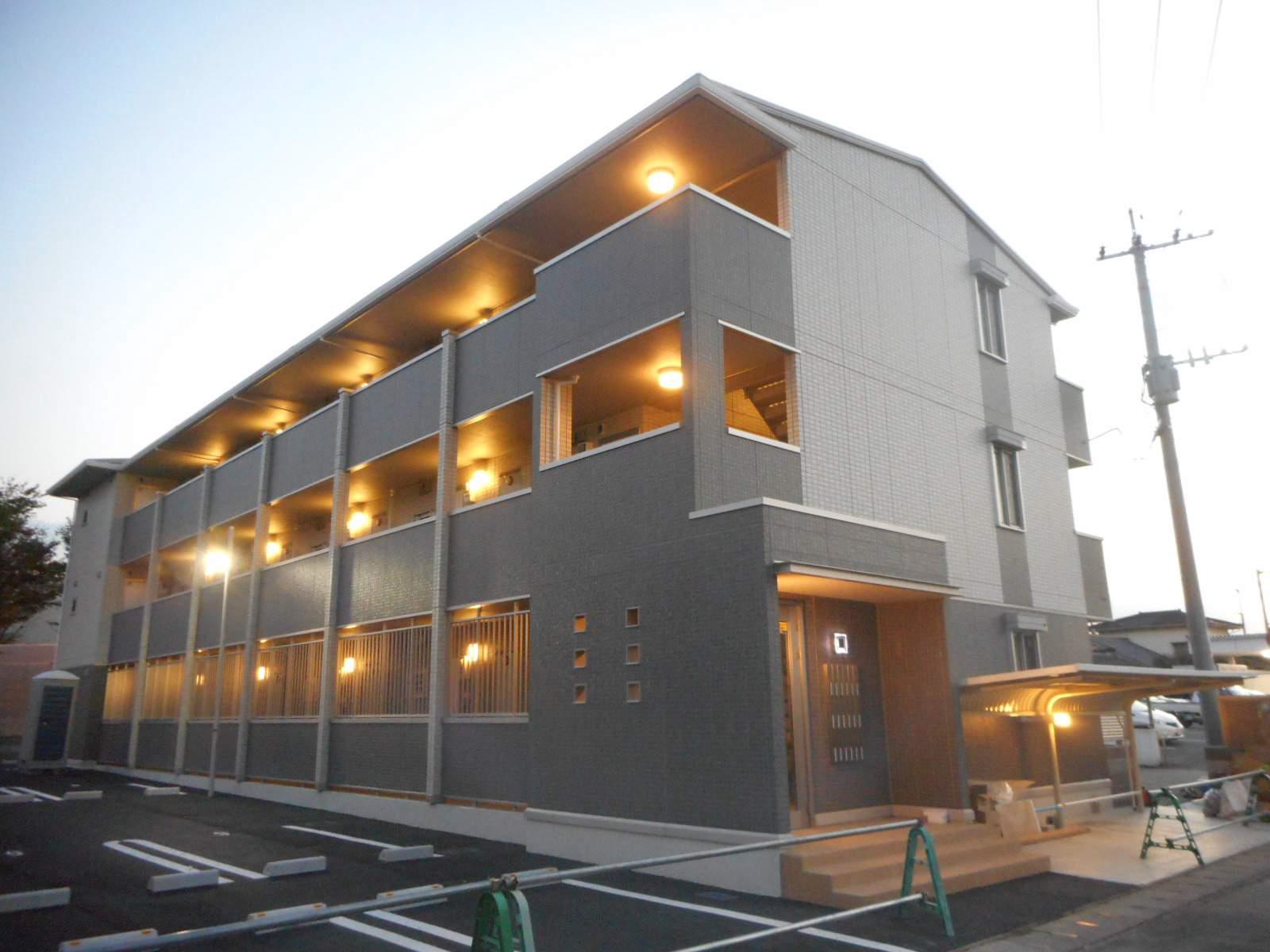 アザックけやき通