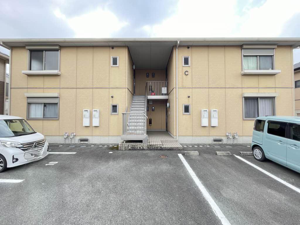 緒方アパハウス  C棟