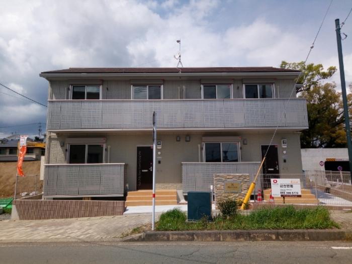 鹿児島本線 上熊本駅(ＪＲ・熊本電鉄) 徒歩8分 2階建 築8年