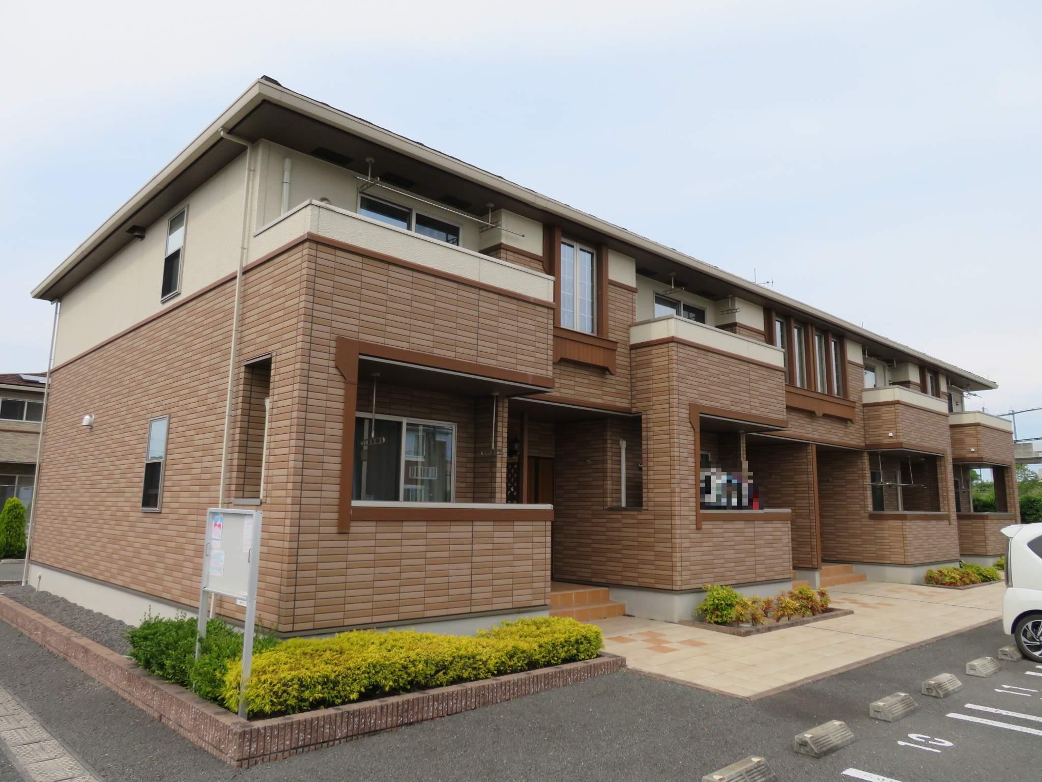 ロータスガーデン B