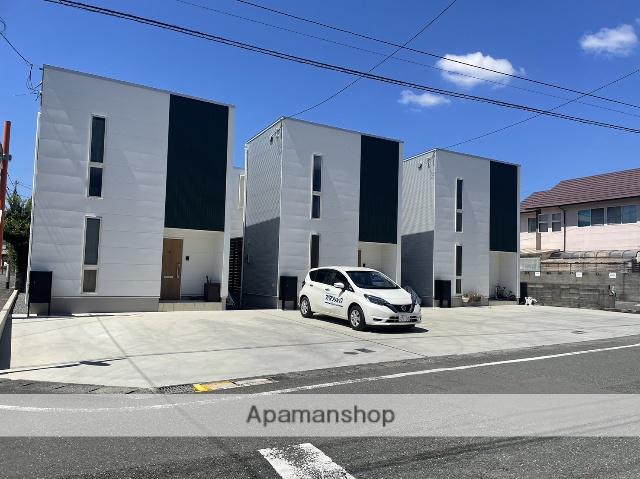 熊本県八代市緑町の戸建賃貸