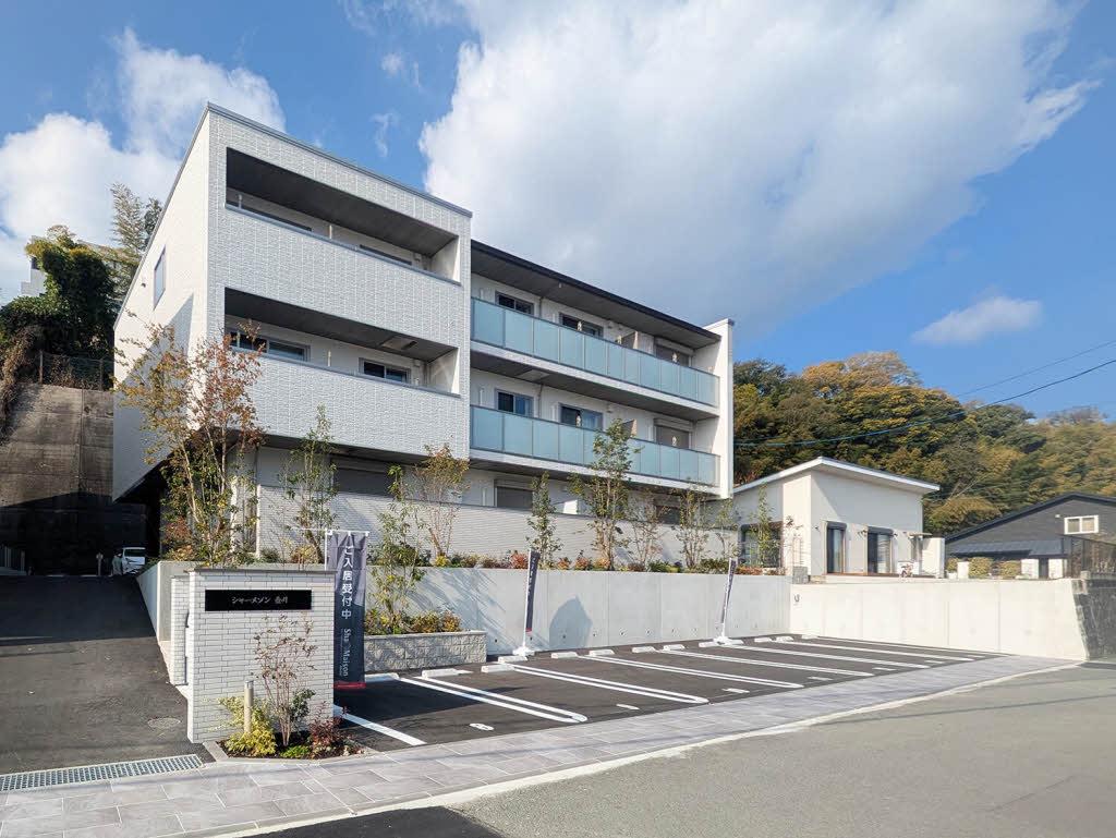 シャーメゾン壺川[3階]