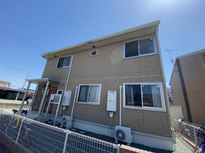 ラ・フォンテB(4LDK/2階)