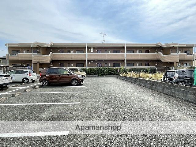 ウイング鶴羽田