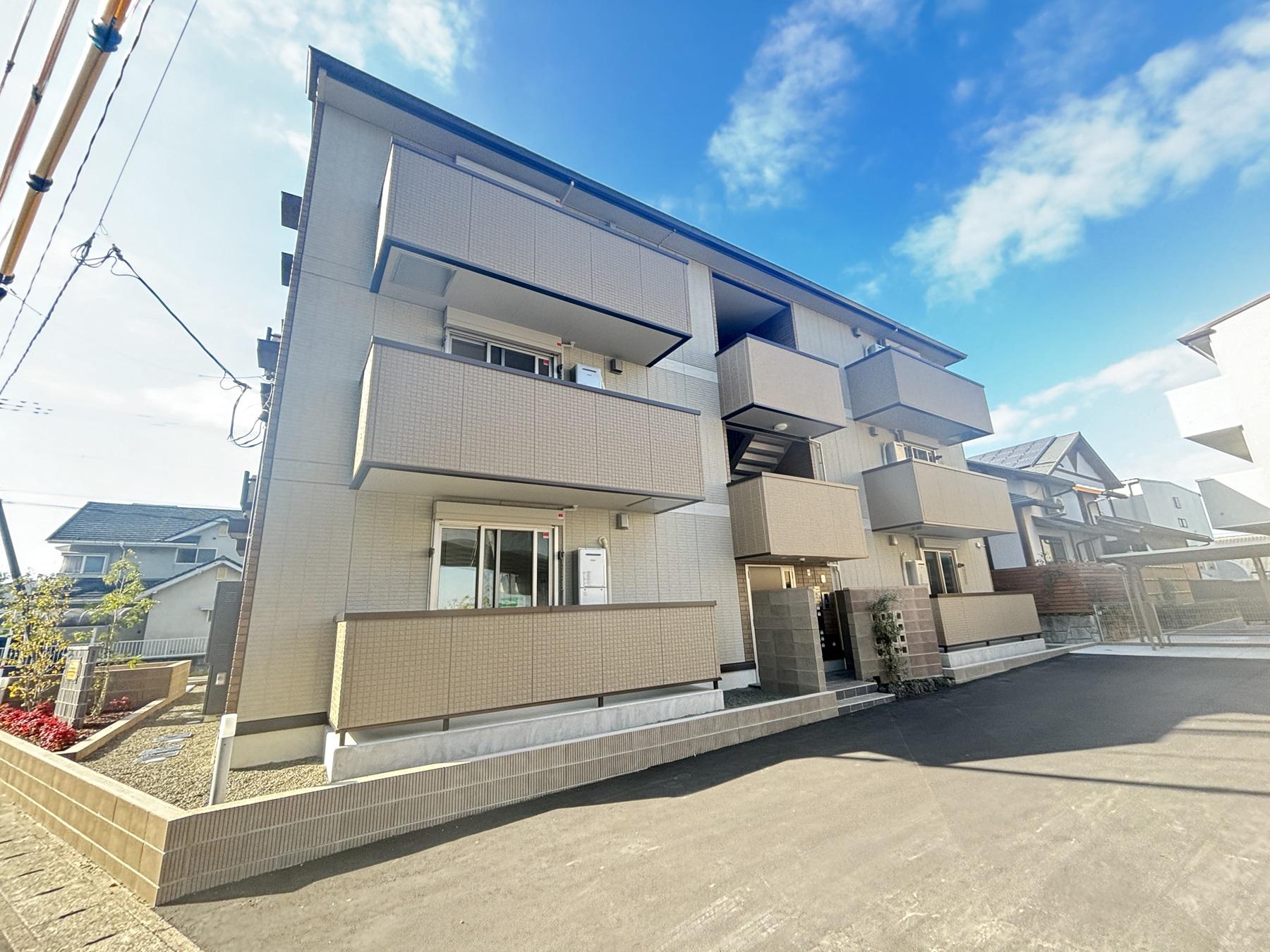 プレミスト新八代