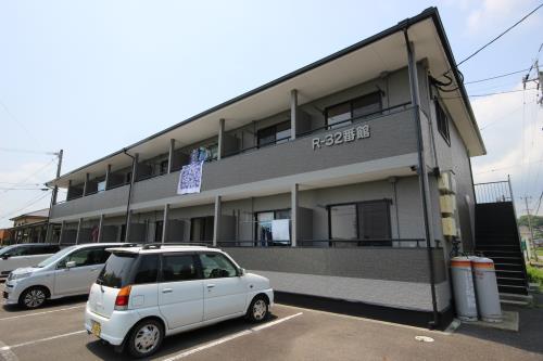 R-32番館