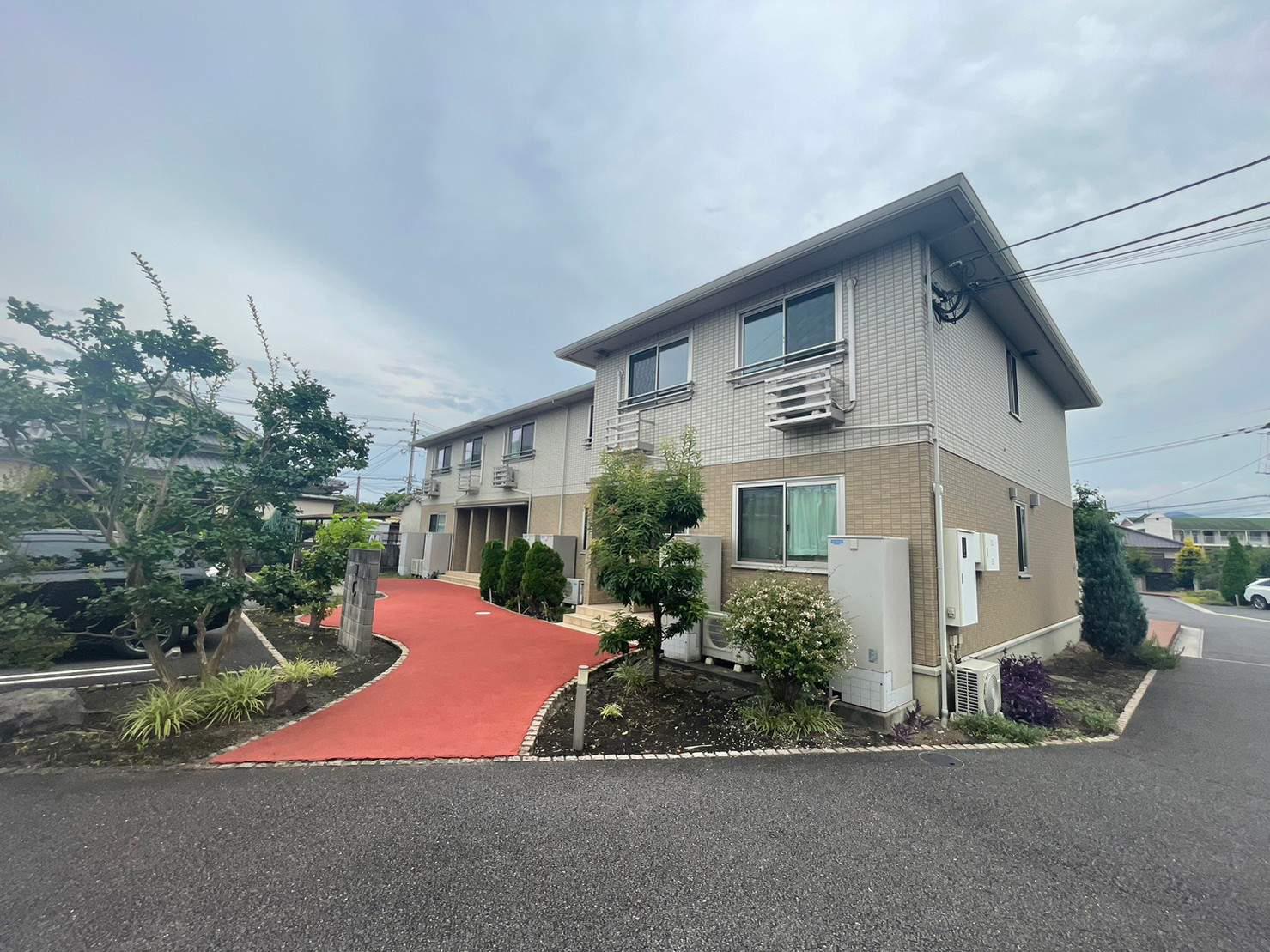 ヴォンエルフ古国府C棟