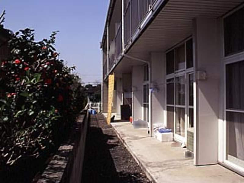 レオパレス森岡