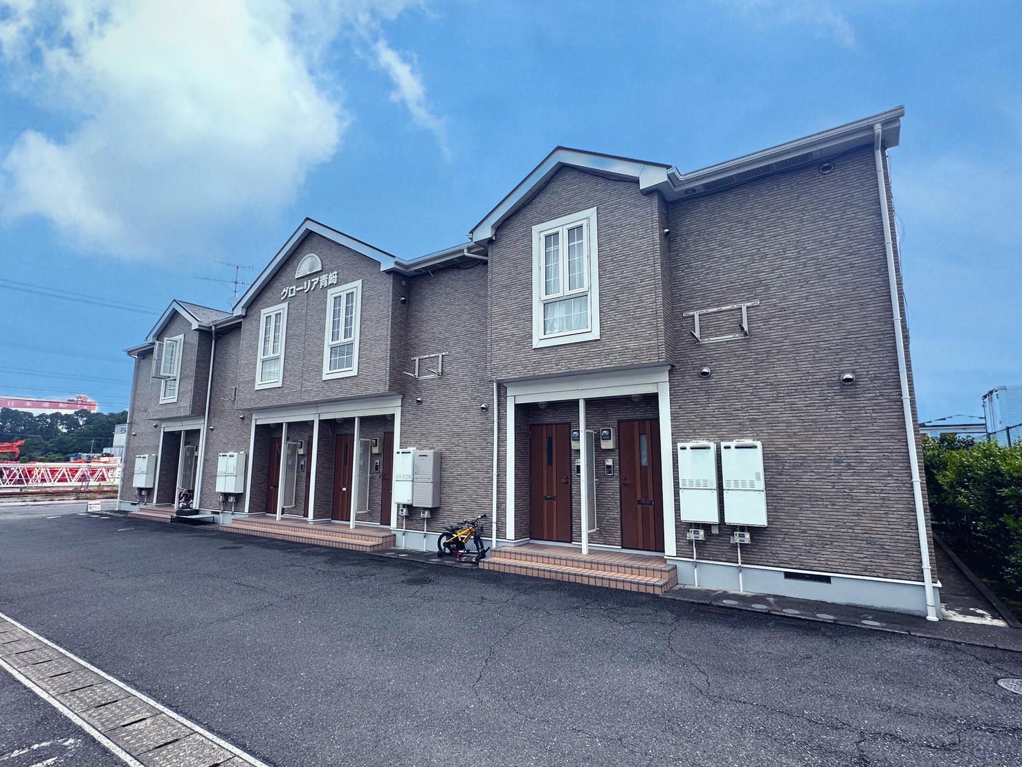 グローリア青﨑