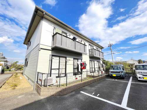 カームネス  A棟(3DK/2階)