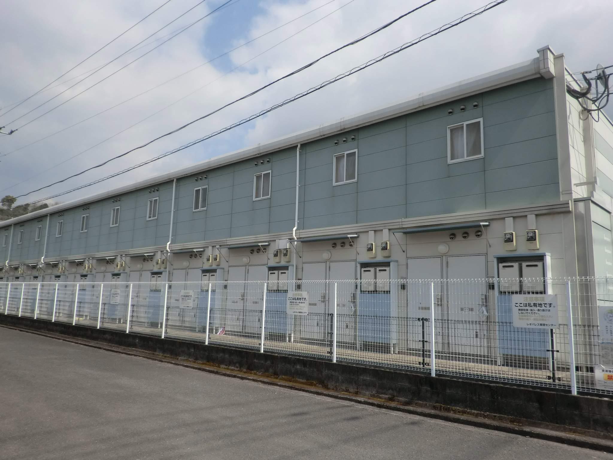 レオパレスエリアピース