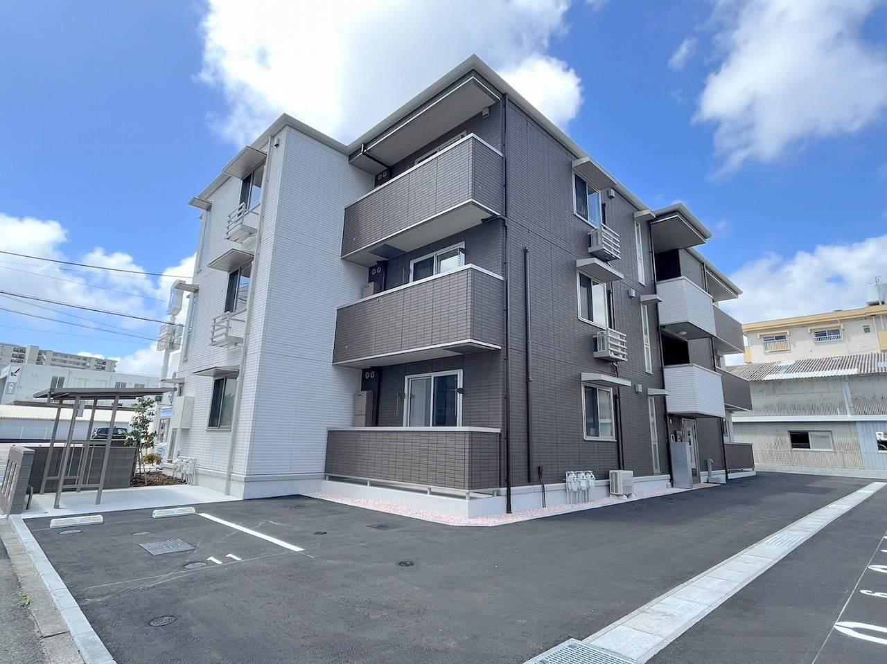 DーRESENA 江平中町