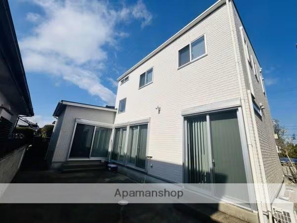 宮崎県宮崎市 2階建 築14年