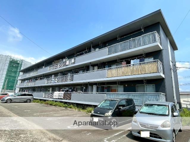 サルヴァトーレ吉村