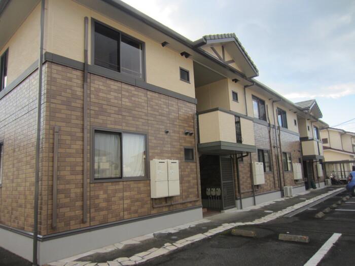 コンフォーレ原田 C棟