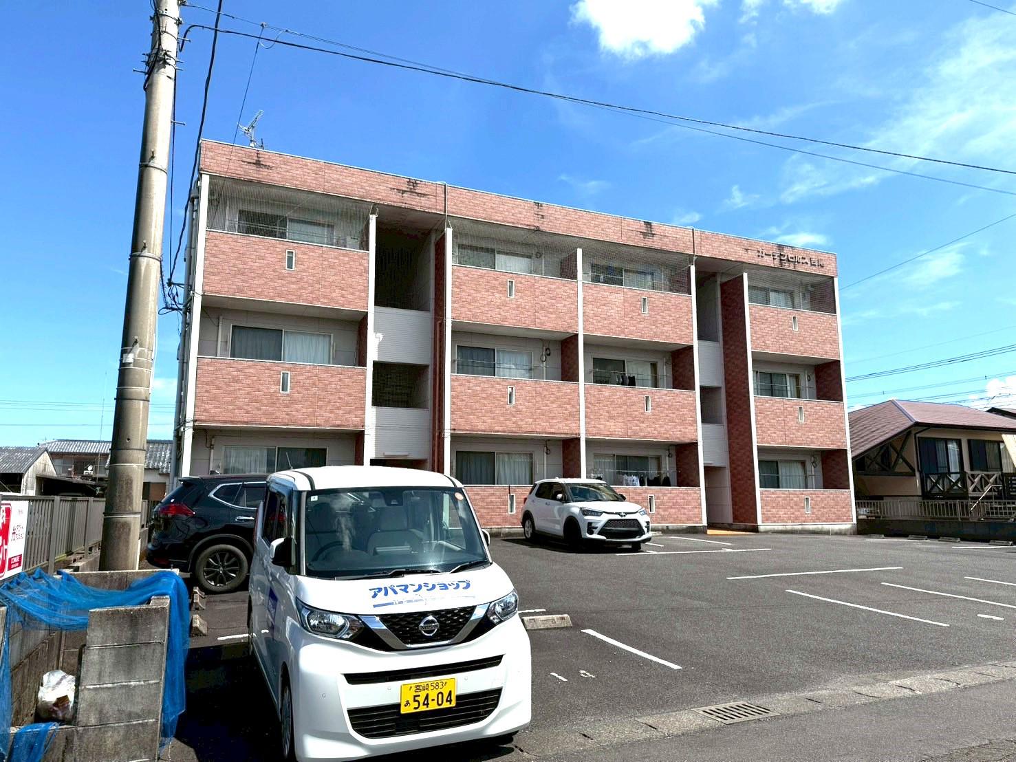 ガーデンヒルズ吉尾(1LDK/3階)