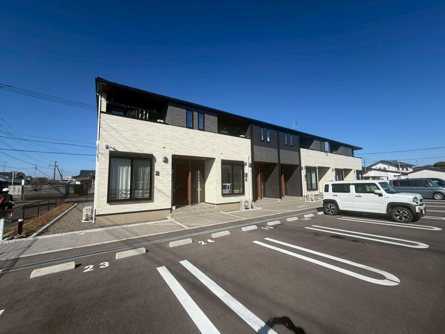 レフィナード高城 A(1LDK/1階)