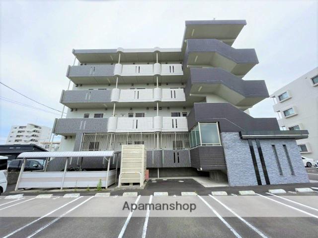 ハーバーイースト