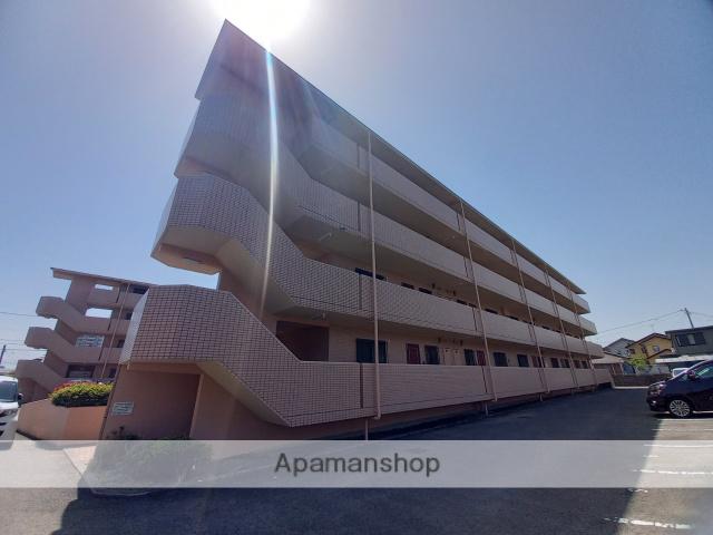 ルミエール吉村 B棟