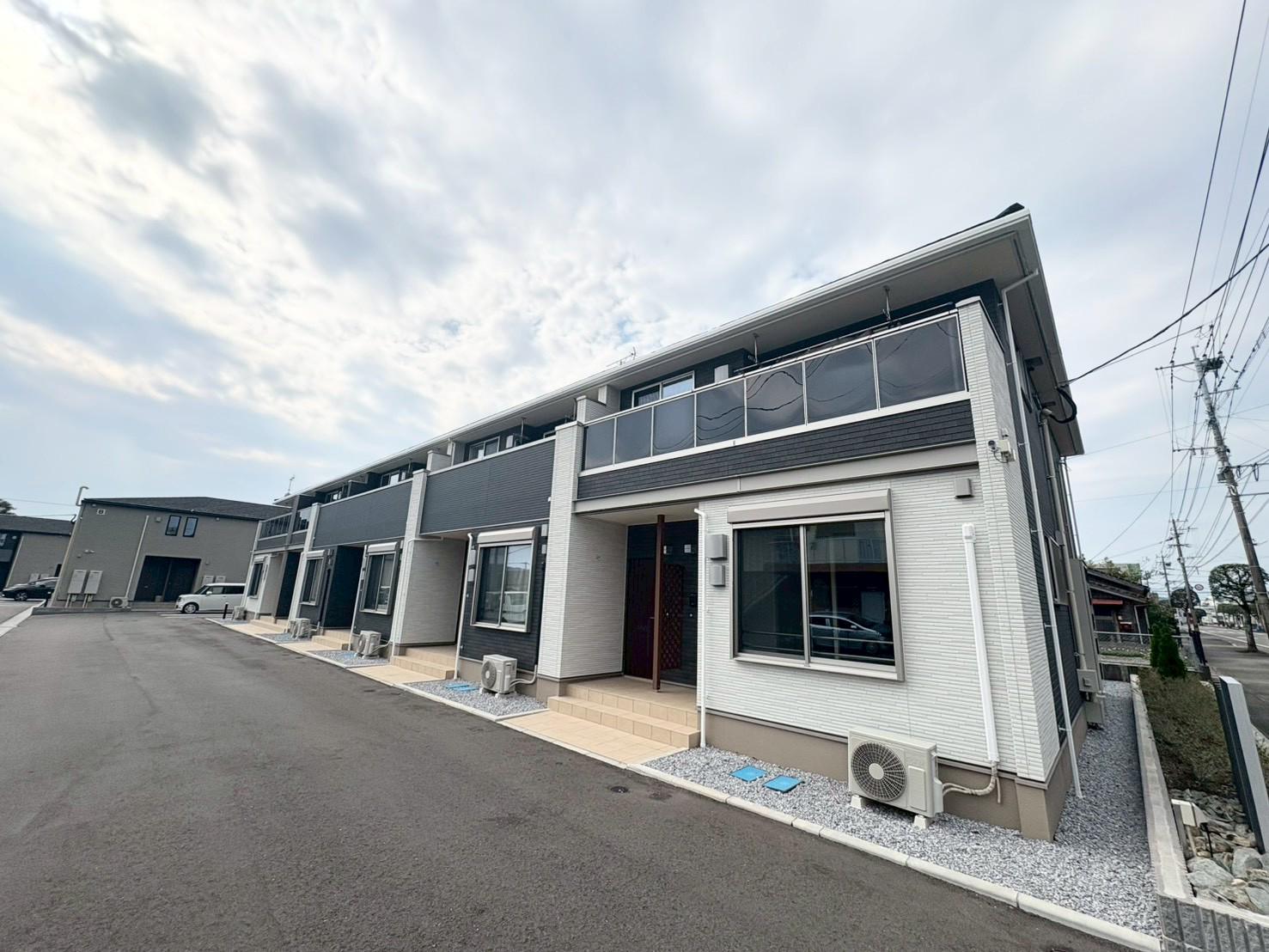 グランブルー高鍋 A