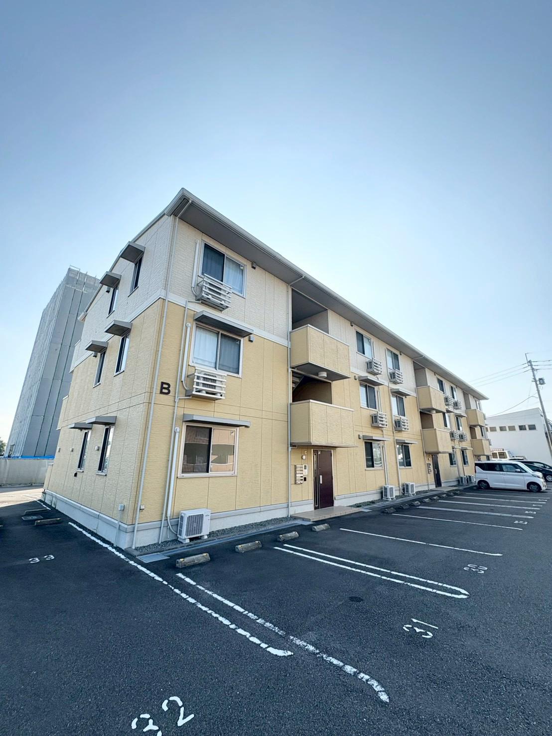 ウエスト ヴィレッジⅡ B棟(2LDK/3階)