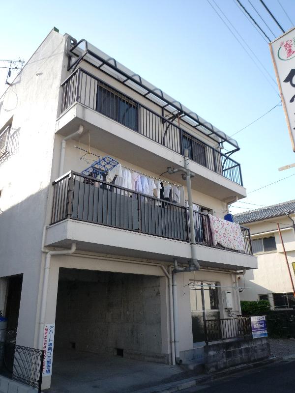 ラフィネス中村