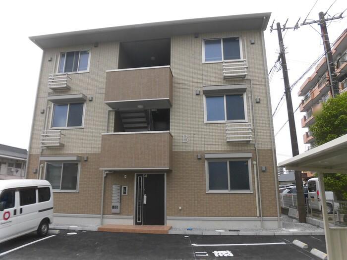 コンフィアンサ B棟