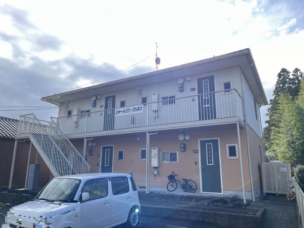 シャーメゾンマリネス