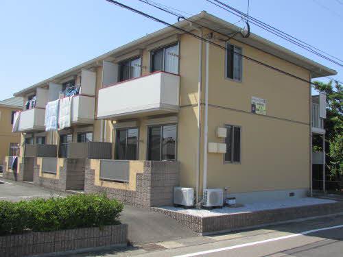 シャイニー・ウイング  B棟