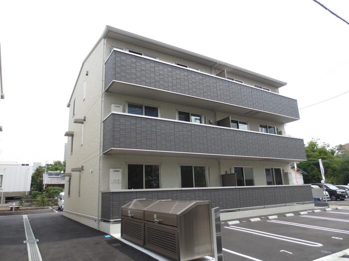 パークウエスト上別府 B棟