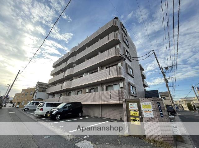 ロイヤルメゾン下荒田