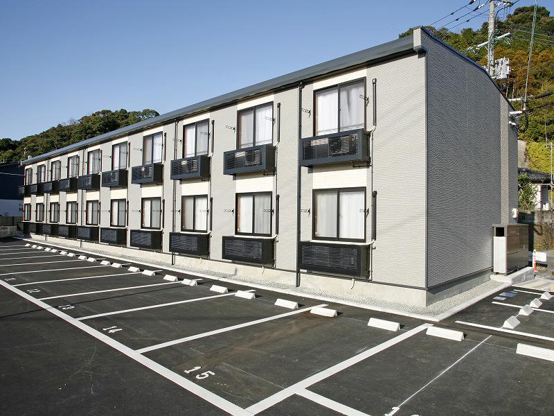 レオパレスピースフル