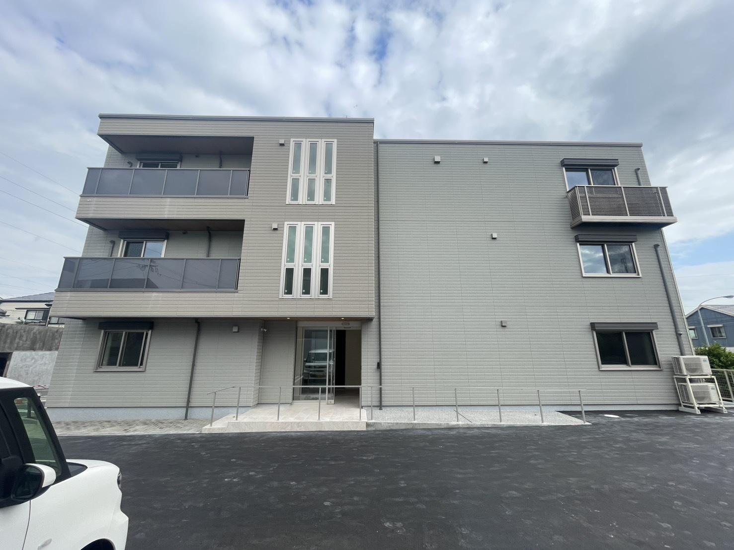 シャーメゾン ブロート