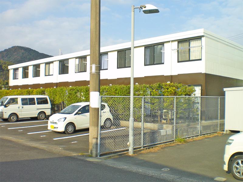 レオパレス朝(2DK/1階)