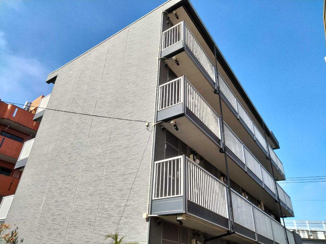 レオパレスサザンカ[3階]