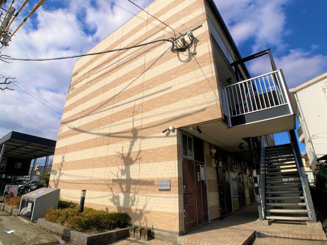 レオパレスひかり