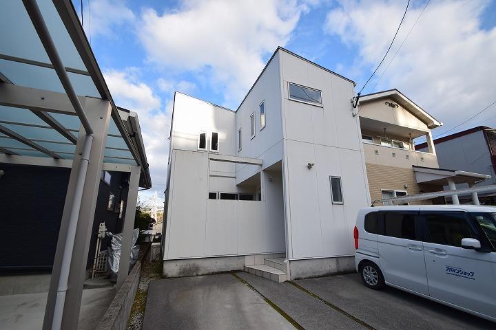 鹿児島市唐湊線 鹿児島駅前駅 徒歩46分 2階建 築14年