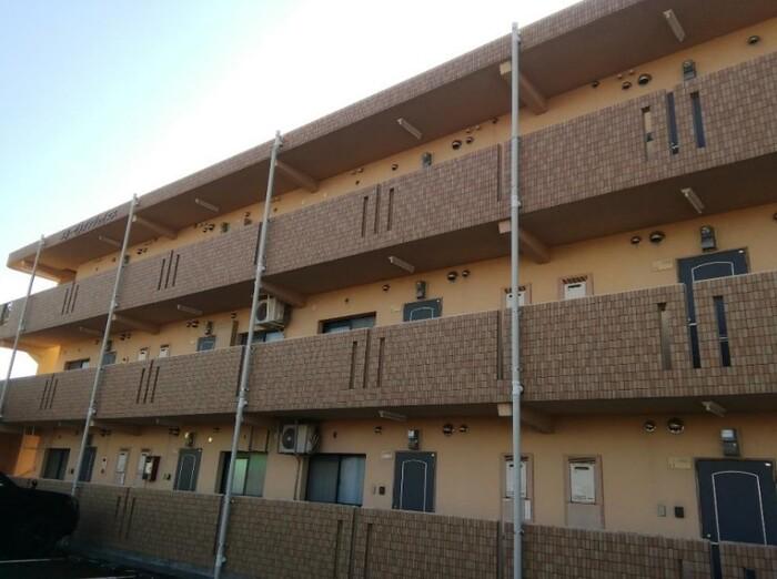 スリーゼメゾンジェイエス