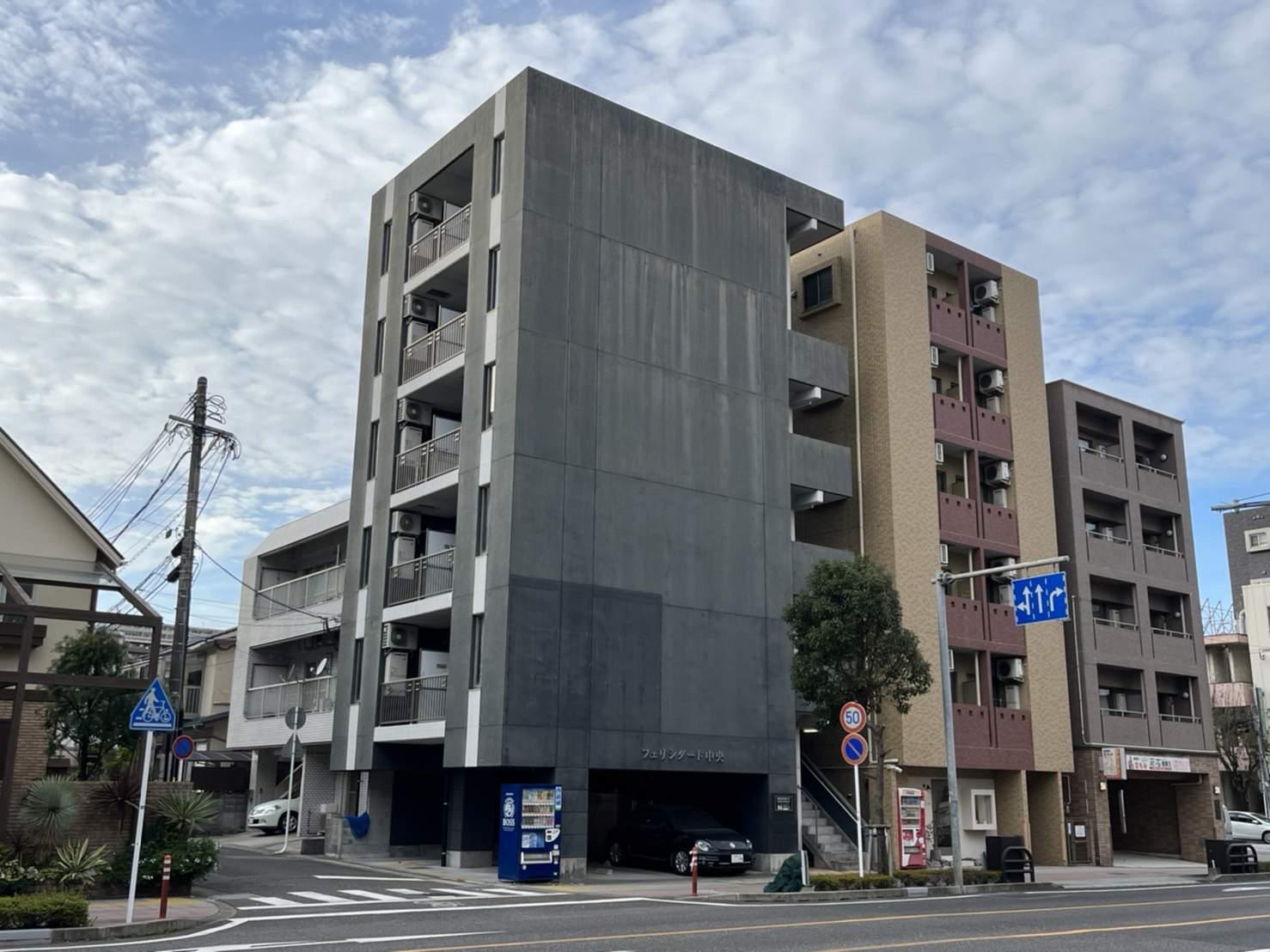 フェリシダード中央