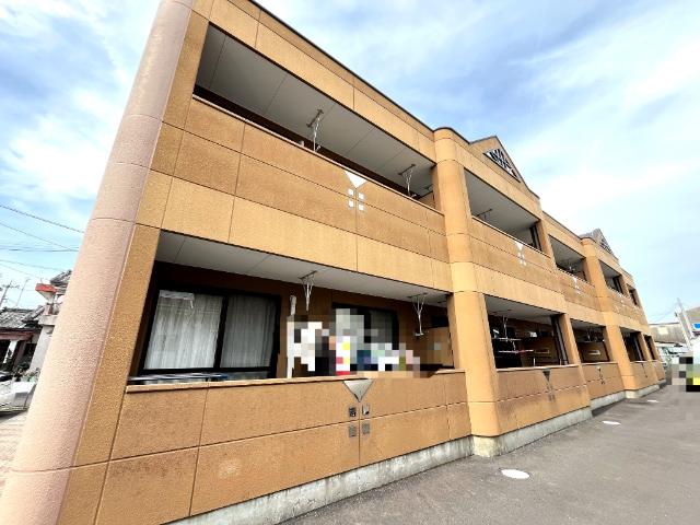 サンタプレイスⅡ