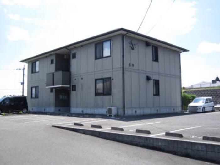 ハイツリリーB棟