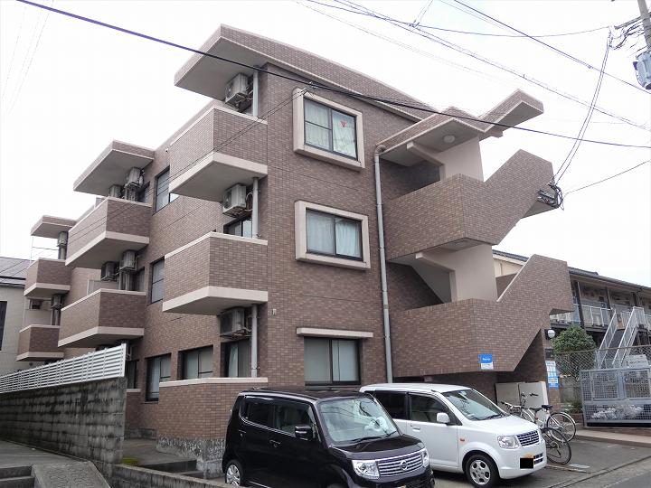 コンフォート東谷山