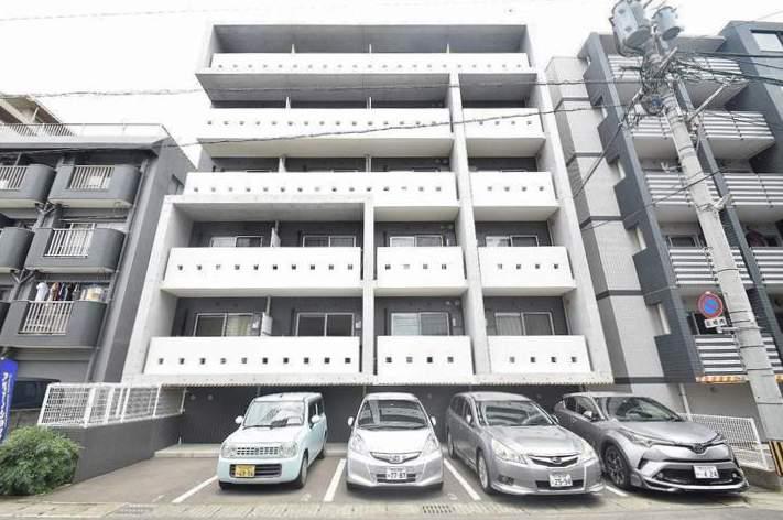 ビーアンビシャス