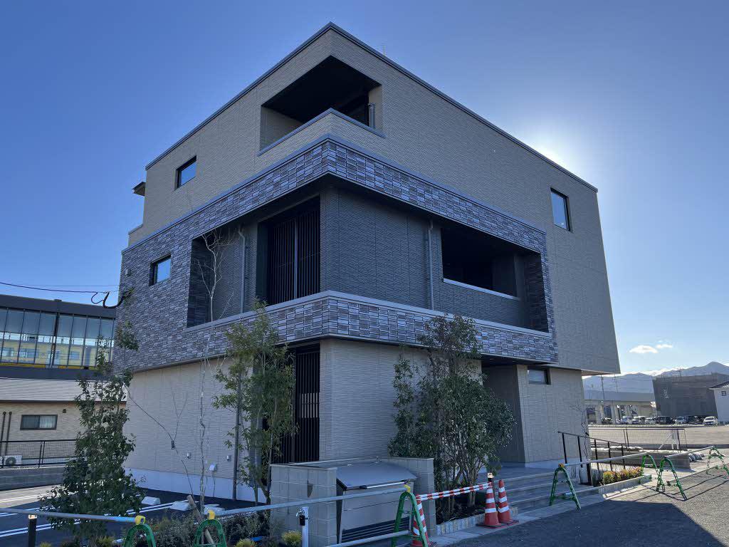 シャーメゾン谷山駅前