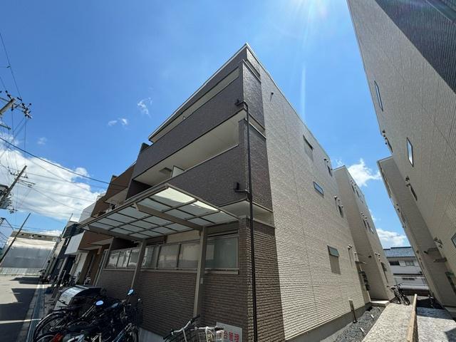 セレニティ田川北B棟