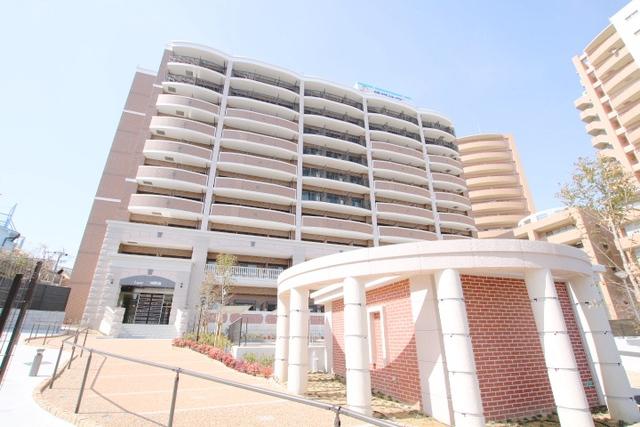 ラグゼ三国駅前