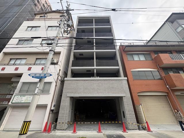 トーシンイーストビル